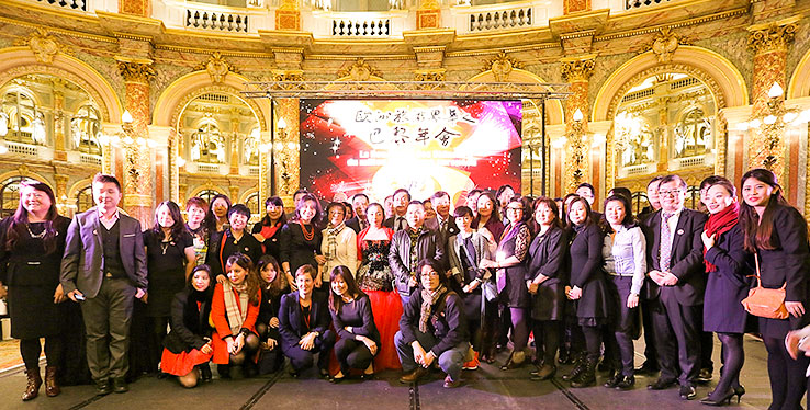 欧洲旅游界华人年会巴黎举行 探讨华人旅游业发展